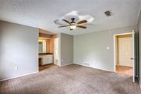 1104 Tobie Layne St photo'