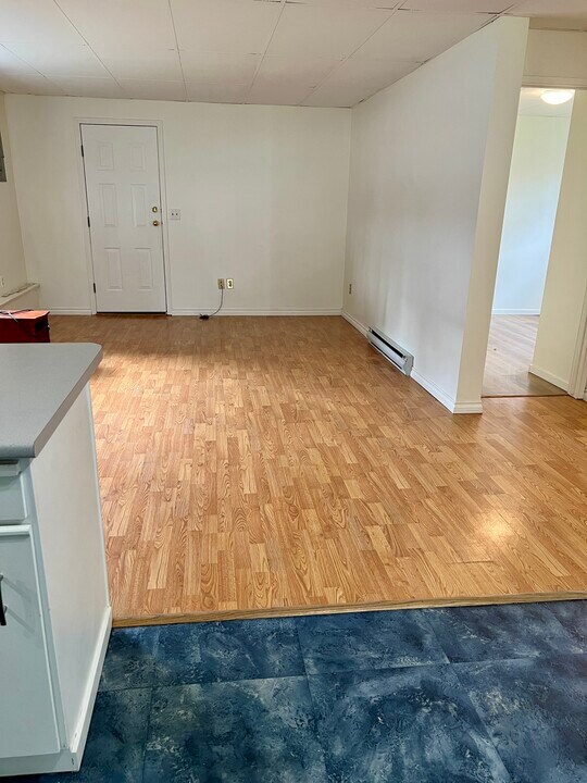 3427 Raleigh St in Port Coquitlam, BC - Building Photo