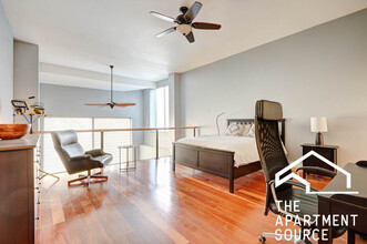 1760 W Wrightwood Ave, Unit 115 in Chicago, IL - Building Photo - Building Photo