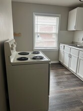 1330 Medford Ave in Indianapolis, IN - Foto de edificio - Building Photo