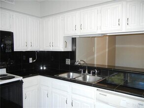 887 Dublin Dr in Richardson, TX - Building Photo - Building Photo