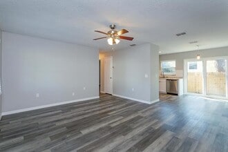 302 Ballard Ave in DeLand, FL - Building Photo - Building Photo