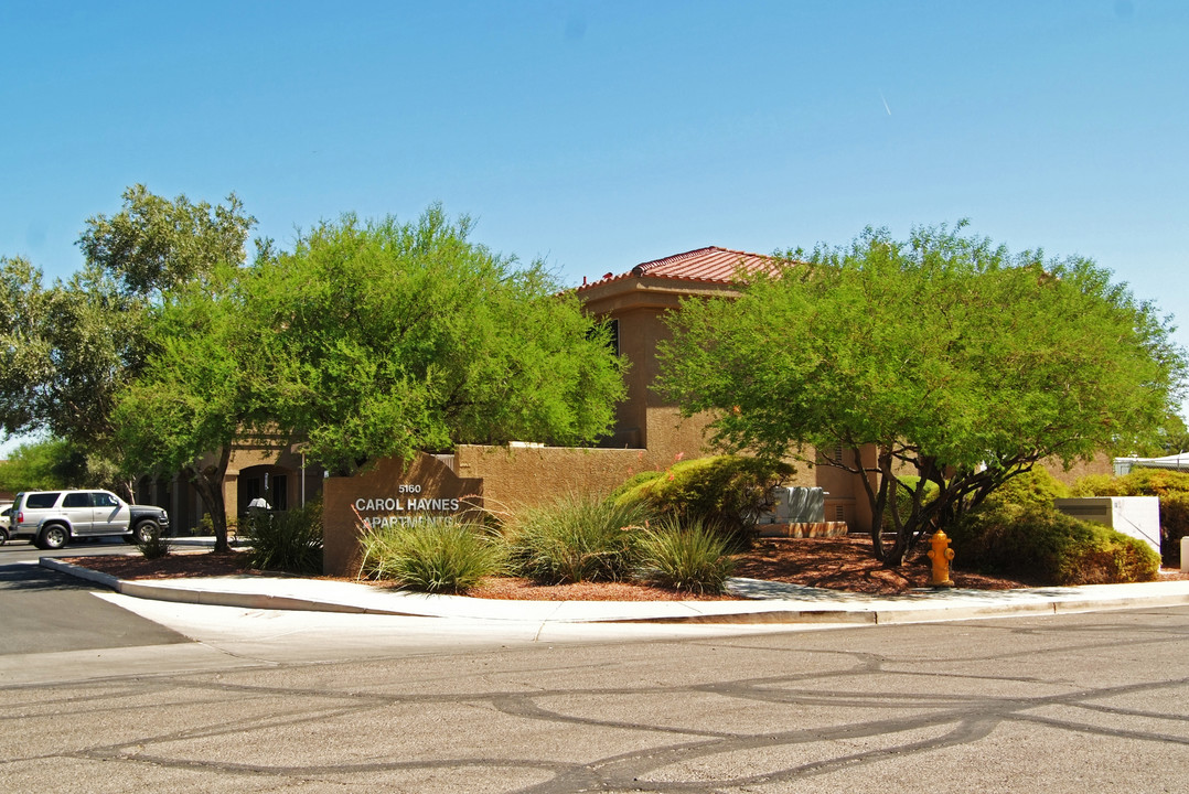 Carol Haynes Apartments in Las Vegas, NV - Foto de edificio