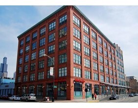 Acorn Lofts in Chicago, IL - Building Photo - Building Photo