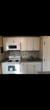 1618 Elberta Dr in Tallahassee, FL - Building Photo - Building Photo