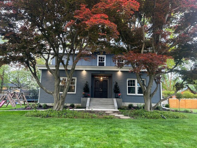 property at 726 10th St