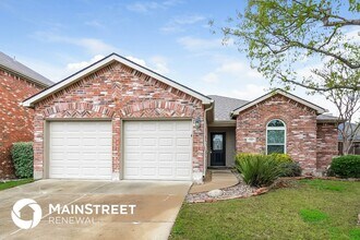 1921 Morning Dove Dr in Aubrey, TX - Building Photo - Building Photo