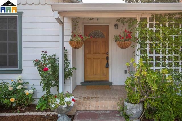 36 Canal Ln in Walnut Creek, CA - Building Photo - Building Photo