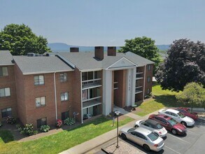 1112-7 Blue Ridge Dr in Harrisonburg, VA - Building Photo - Building Photo