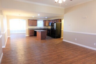 610 Flintrock Dr in Boiling Springs, SC - Foto de edificio - Building Photo