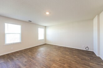 15351 Brown Violetear in San Antonio, TX - Building Photo - Building Photo