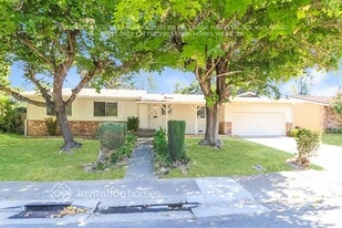 4736 Cameron Ranch Dr in Carmichael, CA - Building Photo