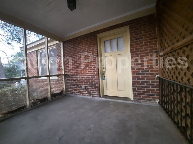 711 S Holly St in Columbia, SC - Building Photo - Building Photo