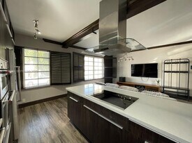 610 8th St in Miami Beach, FL - Building Photo