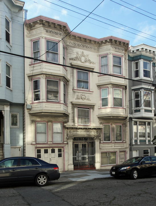 1637-1647 Larkin St in San Francisco, CA - Building Photo