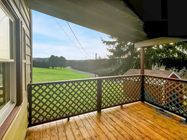 1724 Steam Valley Rd in Trout Run, PA - Building Photo - Building Photo