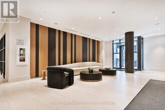 2545 Simcoe St N in Oshawa, ON - Building Photo - Building Photo