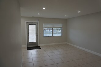 168 Coventry G in West Palm Beach, FL - Building Photo - Building Photo