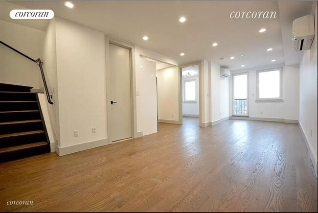 896 New York Ave in Brooklyn, NY - Building Photo - Building Photo
