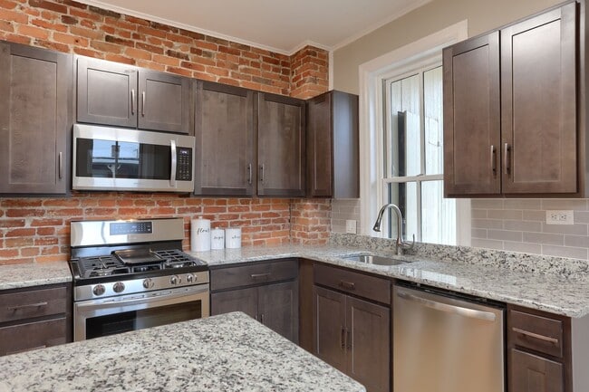 206 Reily St in Harrisburg, PA - Building Photo - Building Photo