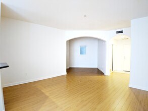 1623-1625 Butler Ave in Los Angeles, CA - Building Photo - Building Photo
