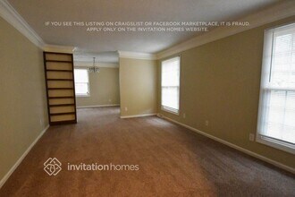 4629 Dawnwood Dr in Charlotte, NC - Building Photo - Building Photo