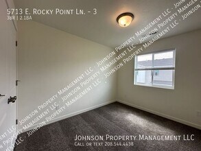 5713 E Rock Ct in Nampa, ID - Building Photo - Building Photo