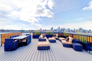 The Perch in Seattle, WA - Building Photo