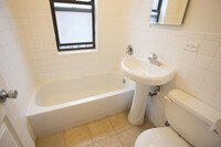 Bathroom - Woodlawn Terrace Apartments in Chicago, Illinois