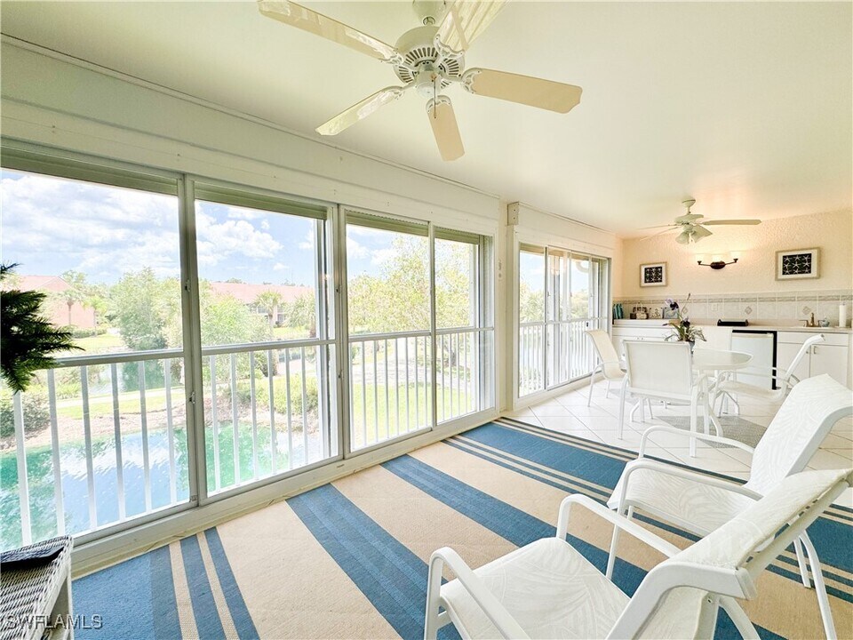 6680 Beach Resort Dr in Naples, FL - Building Photo