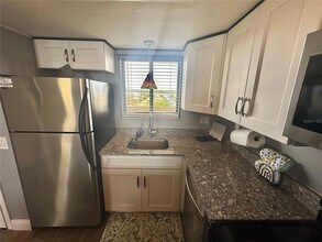 6009 Sea Ranch Dr, Unit 704 in Hudson, FL - Building Photo - Building Photo