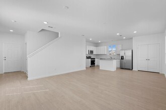 24505 Red Hawthorn Trce in Porter, TX - Building Photo - Building Photo