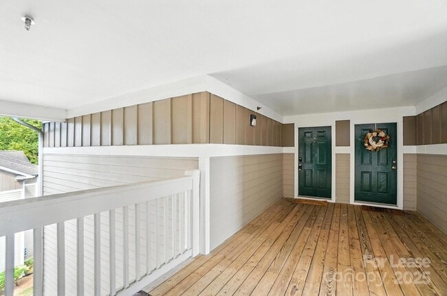 9849 Campus Walk Ln, Unit M in Charlotte, NC - Building Photo - Building Photo