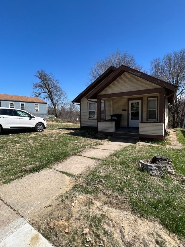 3731 N 44th Ave in Omaha, NE - Building Photo - Building Photo
