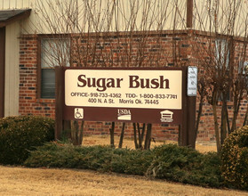 Sugar Bush Apartments in Morris, OK - Foto de edificio - Building Photo