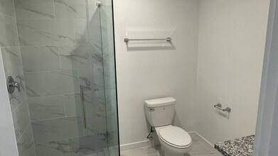 9531 Everglade Dr in Houston, TX - Building Photo - Building Photo