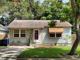 5119 6th Ave N in St. Petersburg, FL - Building Photo