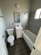 1140 E Elk Ave in Glendale, CA - Building Photo - Building Photo