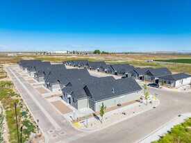 1958 N W Enterprise St in Mountain Home, ID - Building Photo