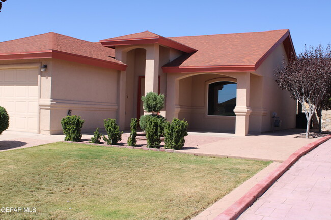 14153 Honey Point Dr in El Paso, TX - Building Photo - Building Photo