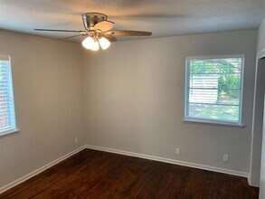 2631 Hearthstone Dr in Farmers Branch, TX - Building Photo - Building Photo