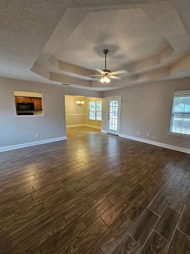 206 Woolard Way NE in Ludowici, GA - Building Photo - Building Photo