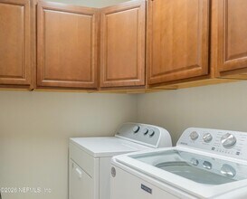 13380 Ocean Mist Dr in Jacksonville, FL - Building Photo - Building Photo