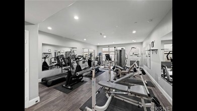 5703 Laurel Canyon Blvd in Los Angeles, CA - Building Photo - Building Photo