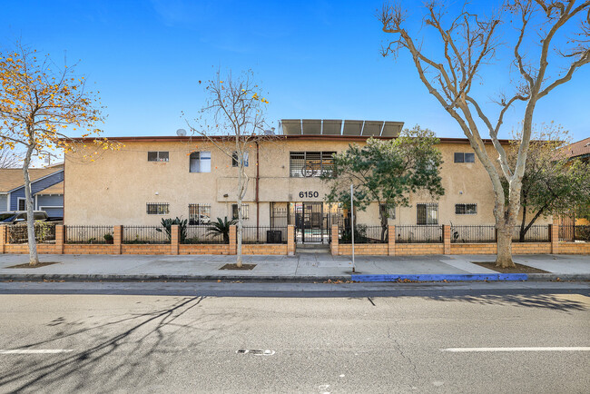 6150 E Olympic Blvd in Los Angeles, CA - Building Photo - Primary Photo