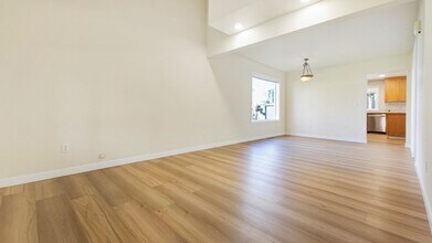 8035 53rd Ave W in Mukilteo, WA - Building Photo - Building Photo