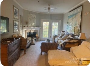 300 Vista Lake Dr in Candler, NC - Building Photo - Building Photo