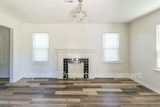 2301 Granada Blvd in Oklahoma City, OK - Building Photo - Building Photo
