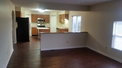 5885 Katelyn Ln in Canal Winchester, OH - Building Photo - Building Photo