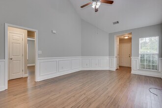 2037 Dundee Way in Grovetown, GA - Building Photo - Building Photo